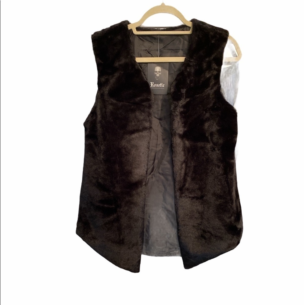 Rosetic vest faux fur open front super soft fully lined Size large NWT